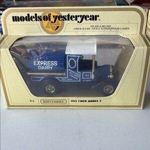 Match Express Dairy Blue and White Diecast Truck